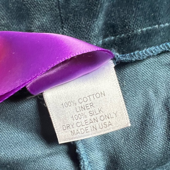 Shorts - Picture 7 of 7